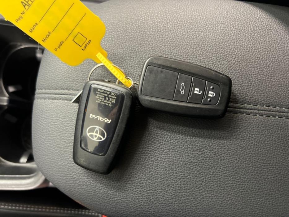 TOYOTA RAV4 2023