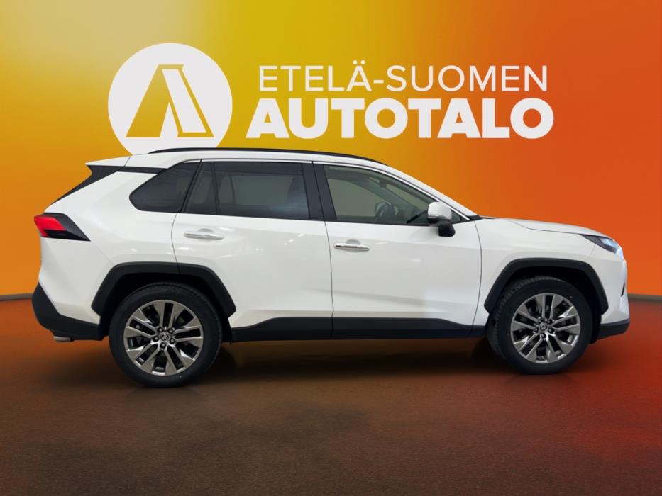 TOYOTA RAV4 2023