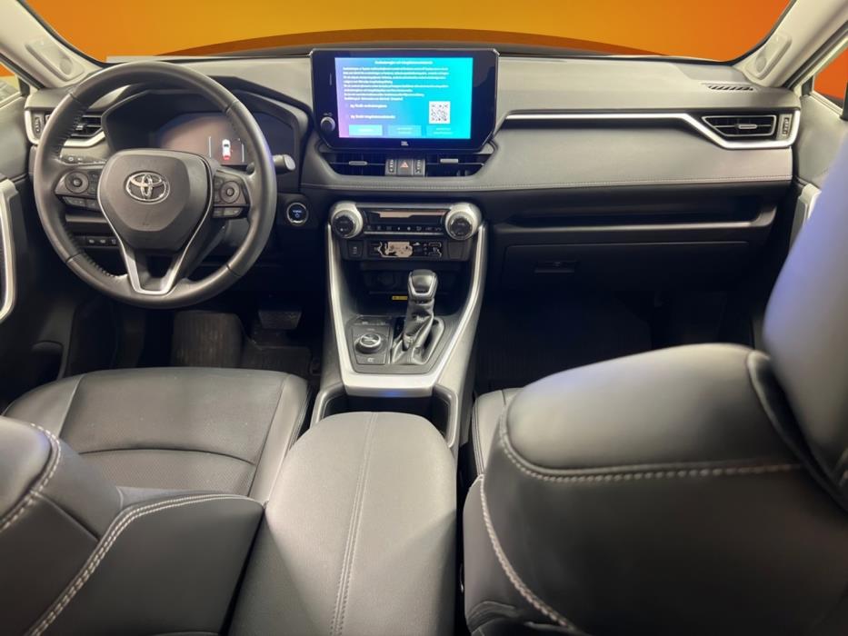 TOYOTA RAV4 2023