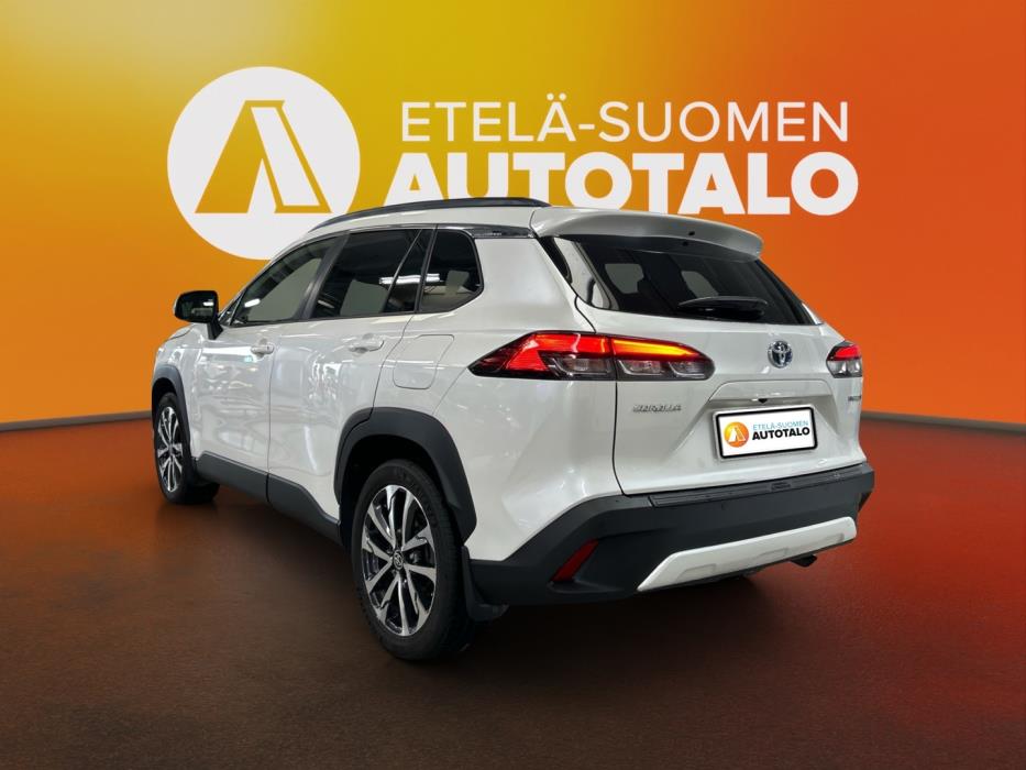 TOYOTA Corolla Cross 2023