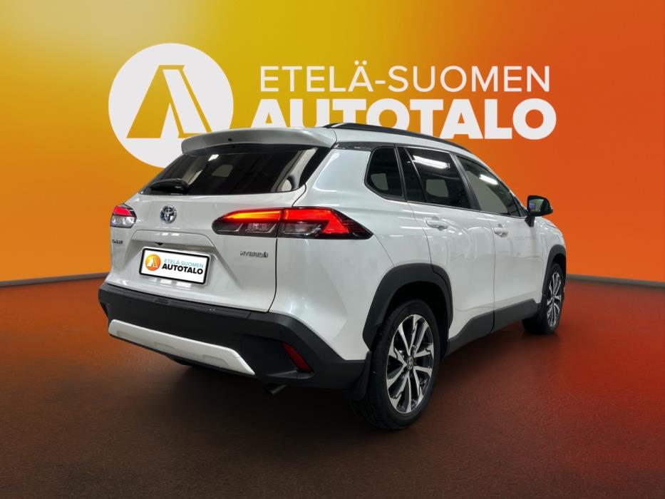 TOYOTA Corolla Cross 2023