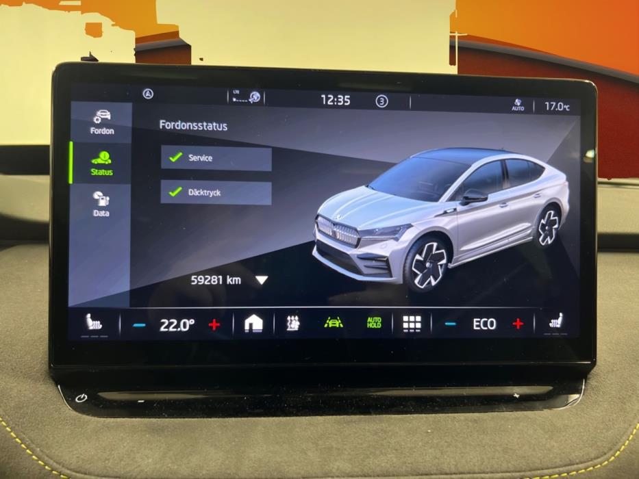 SKODA Enyaq 2023