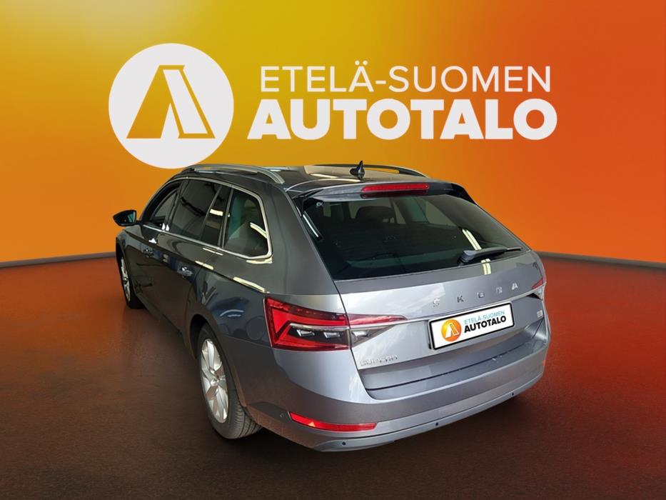 SKODA Superb 2022