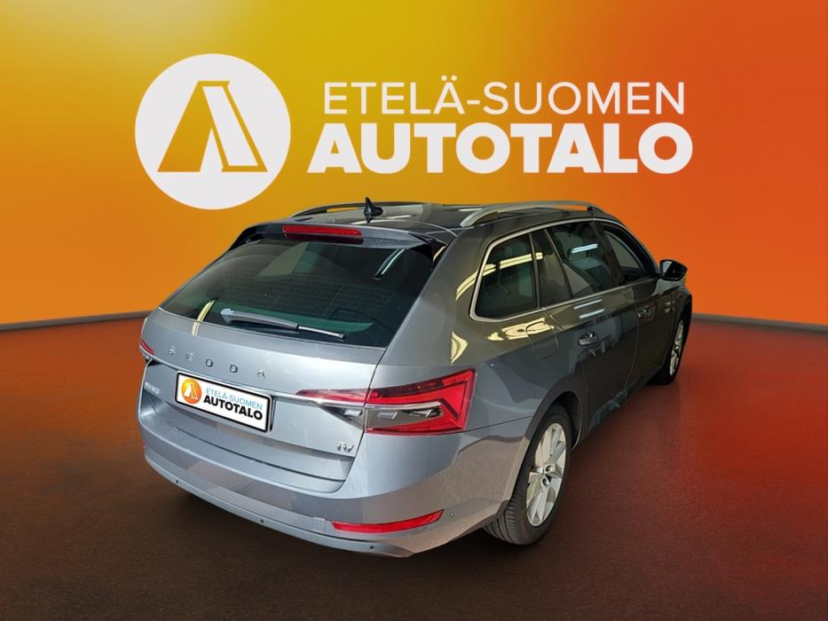SKODA Superb 2022