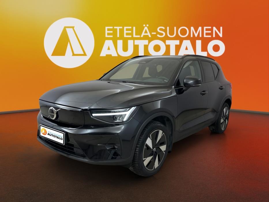 VOLVO XC40 2024