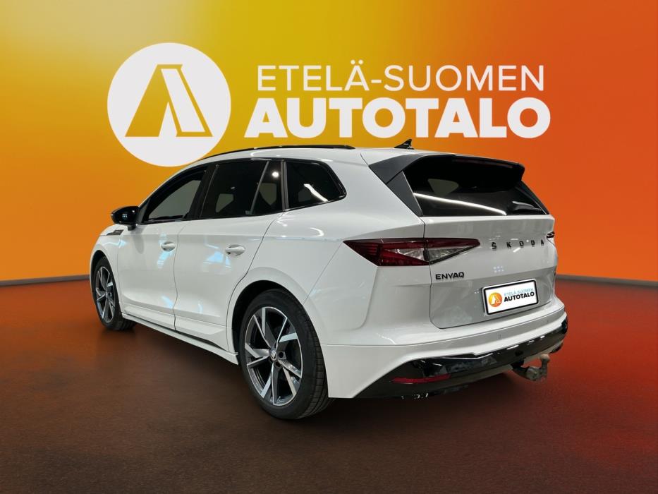 SKODA Enyaq 2023