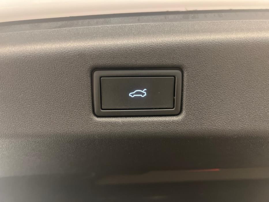 VOLKSWAGEN ID.7 2025