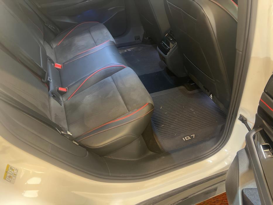 VOLKSWAGEN ID.7 2025