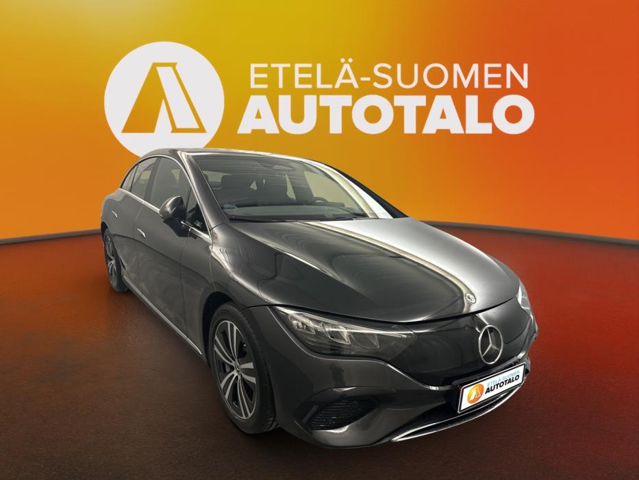 MERCEDES-BENZ EQE 2024