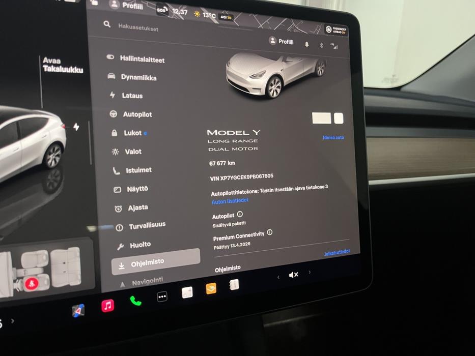 TESLA Model Y 2023