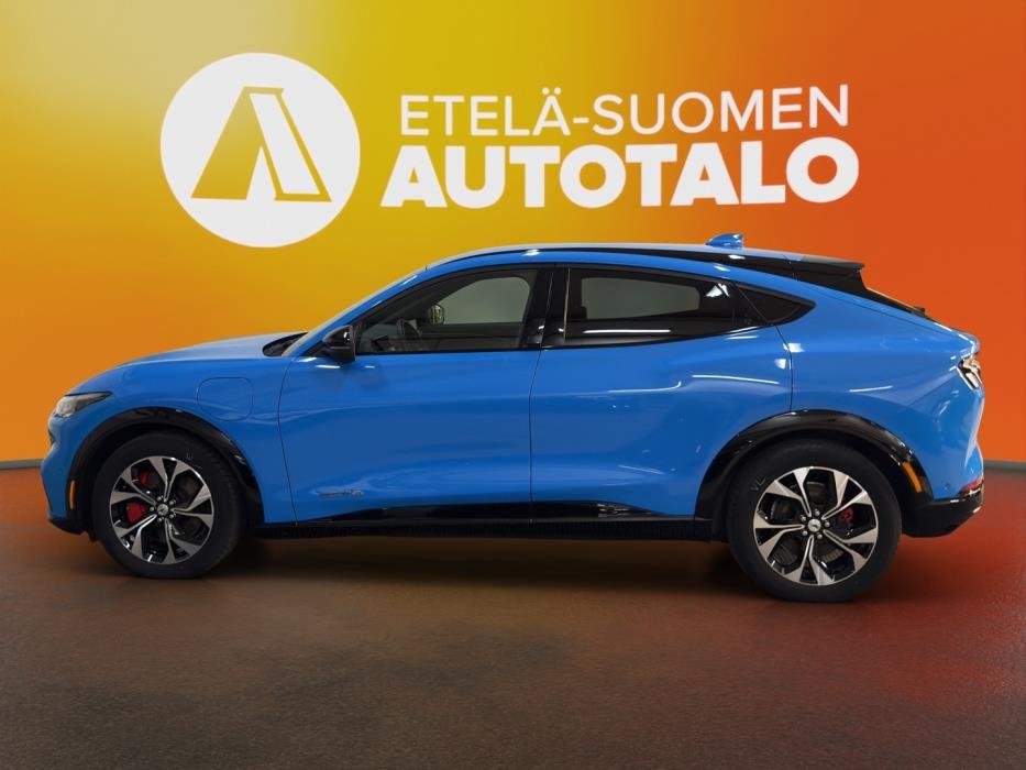 FORD Mustang Mach-E 2022