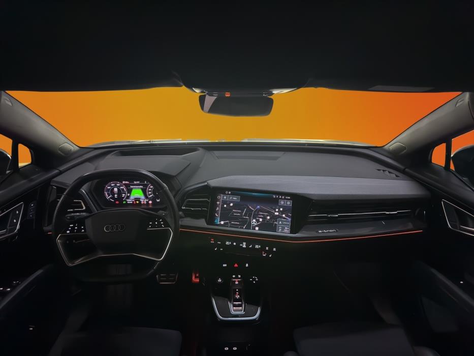 AUDI Q4 e-tron 2023