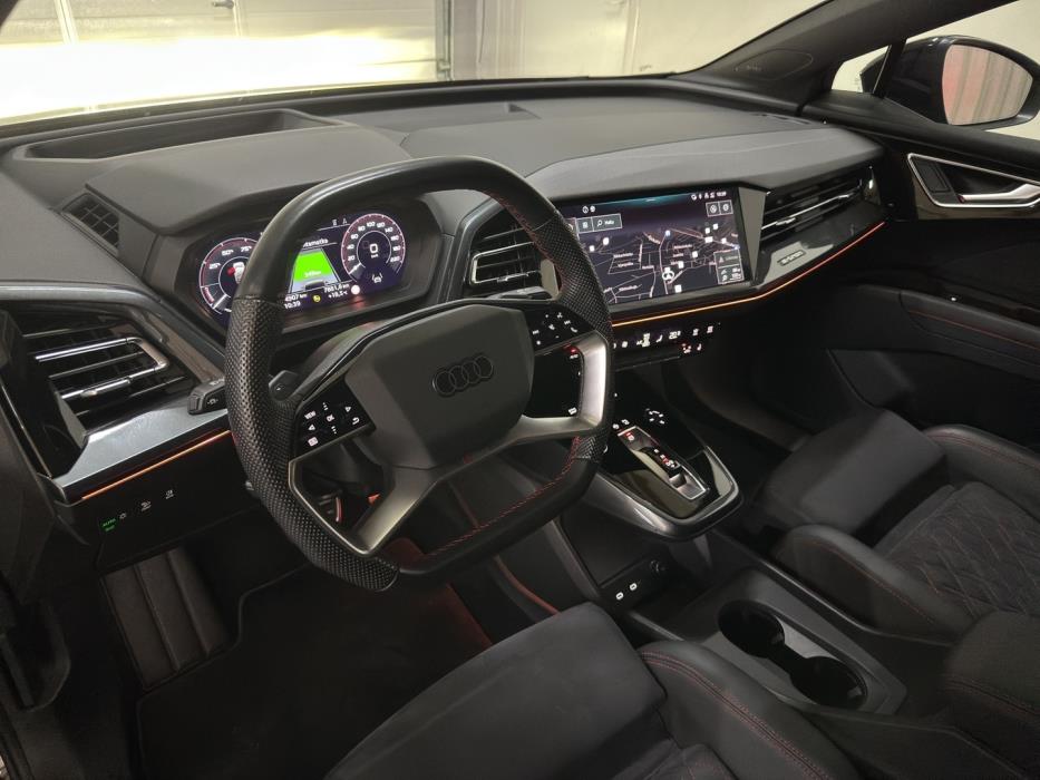 AUDI Q4 e-tron 2023