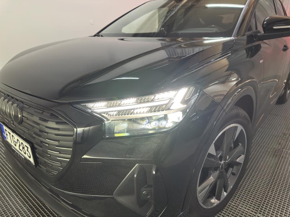 AUDI Q4 e-tron 2023