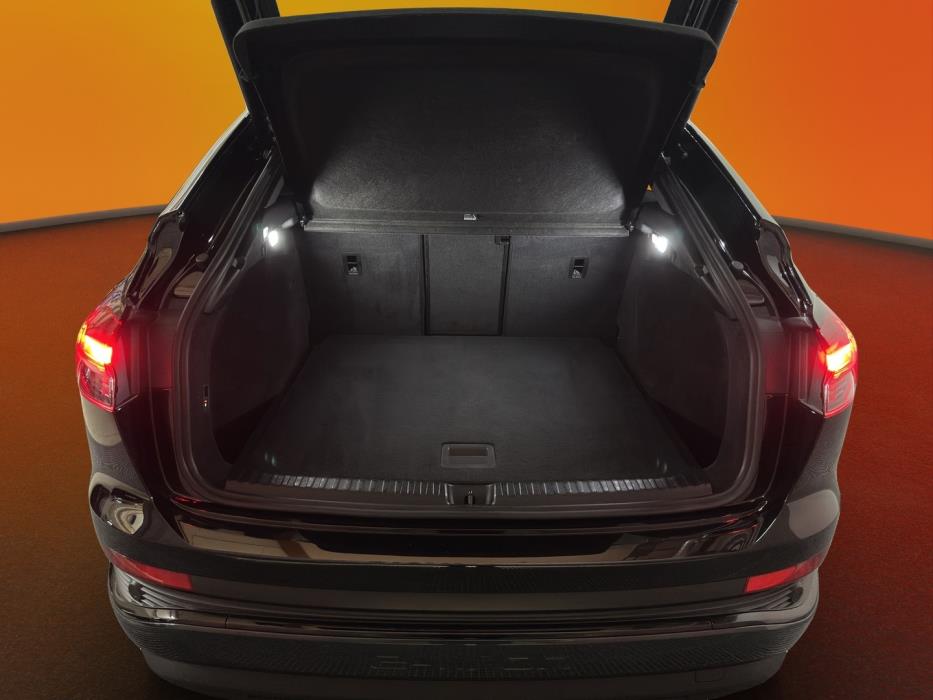 AUDI Q4 e-tron 2023