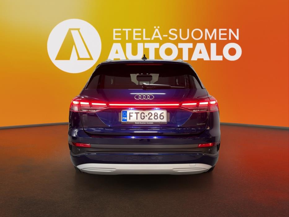AUDI Q4 e-tron 2023