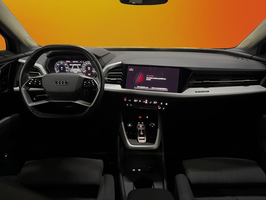 AUDI Q4 e-tron 2023