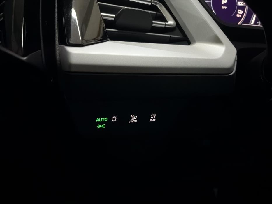 AUDI Q4 e-tron 2023