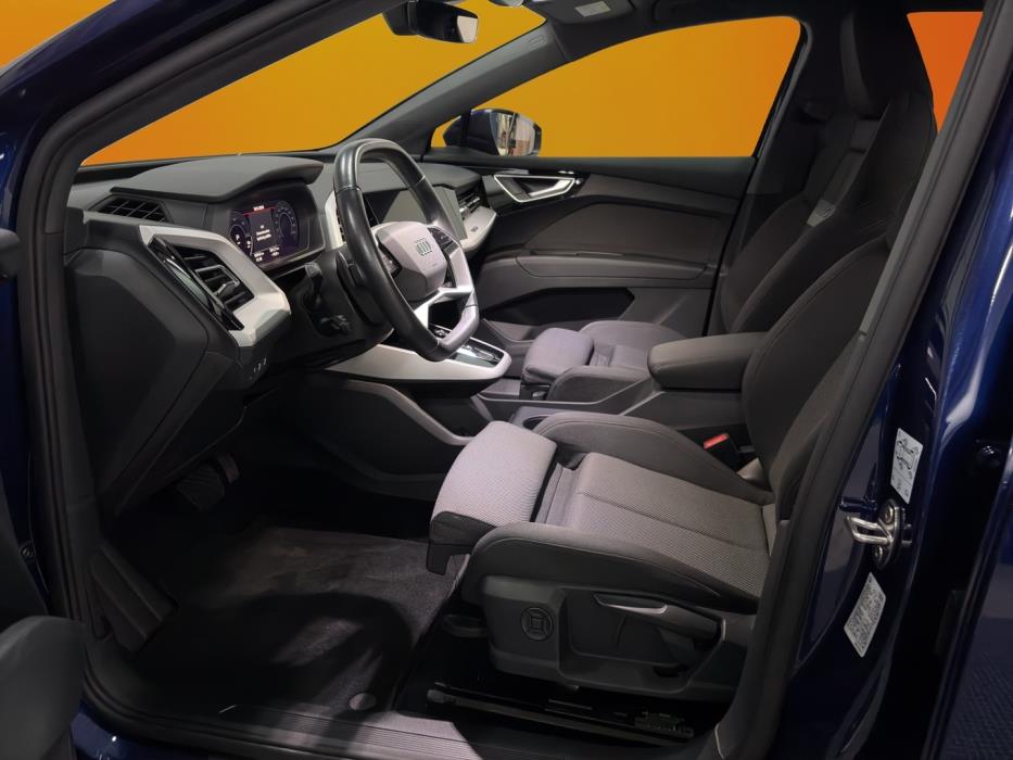 AUDI Q4 e-tron 2023
