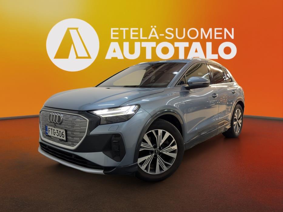 AUDI Q4 e-tron 2022