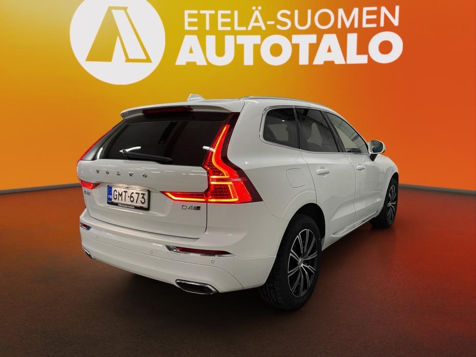 VOLVO XC60 2018