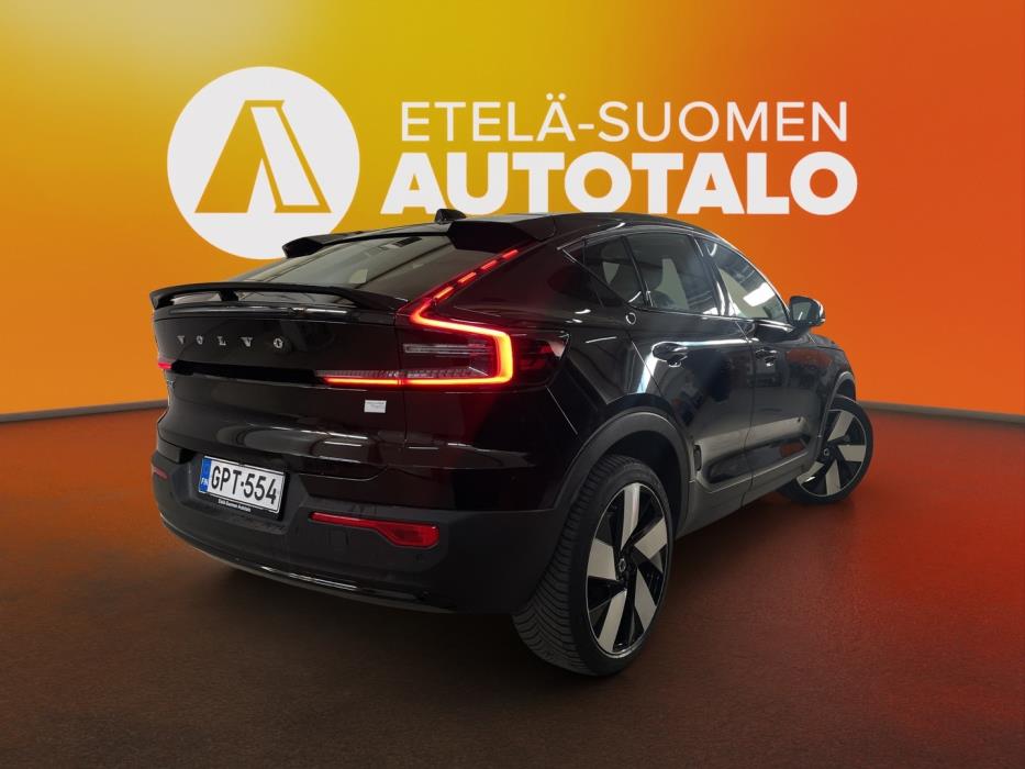 VOLVO C40 2024