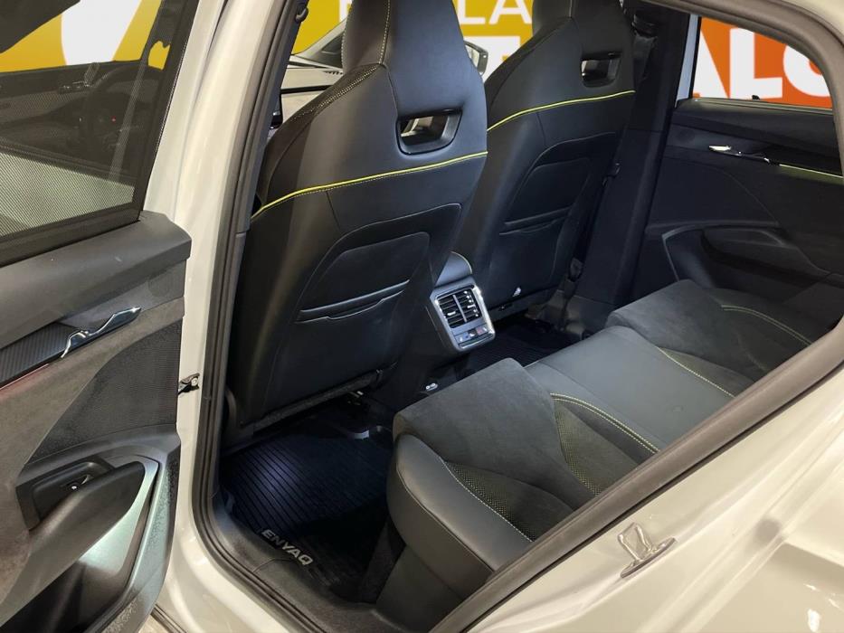 SKODA Enyaq 2024