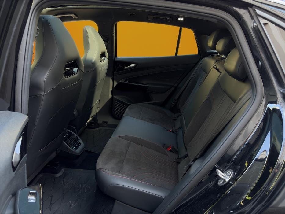 VOLKSWAGEN ID.5 2023