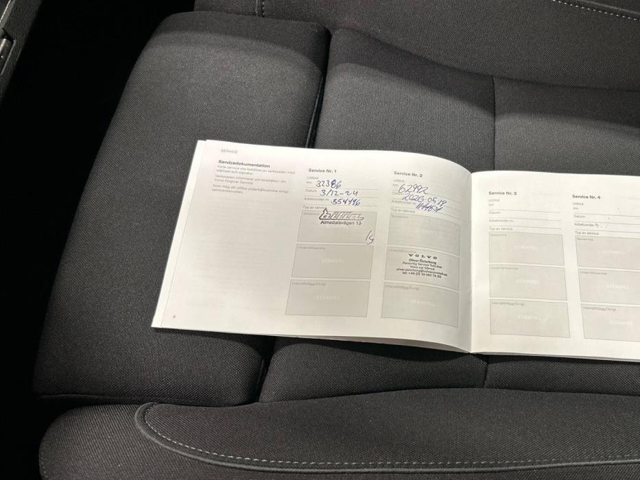 VOLVO C40 2023