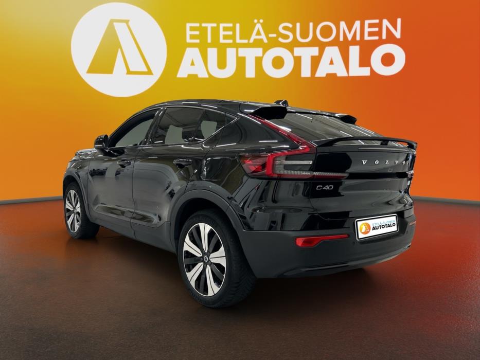 VOLVO C40 2023