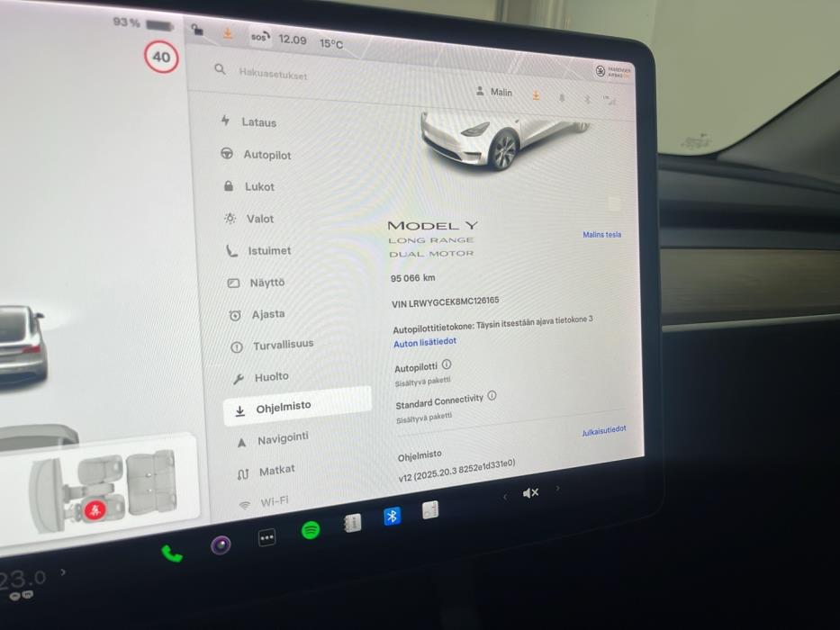 TESLA Model Y 2021