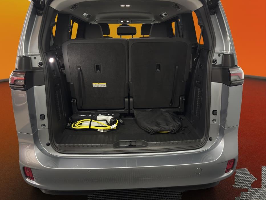 VOLKSWAGEN ID. Buzz 2025