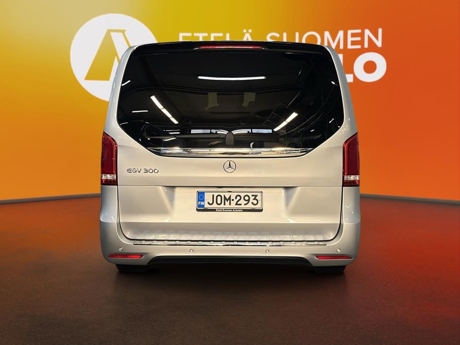 MERCEDES-BENZ EQV 2022