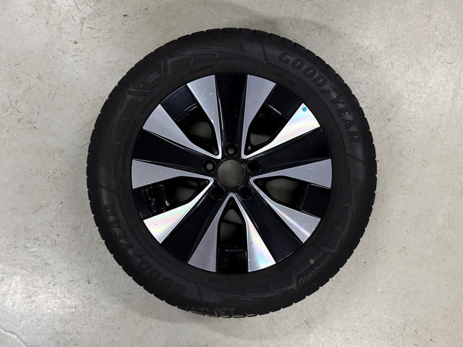 MERCEDES-BENZ EQV 2022