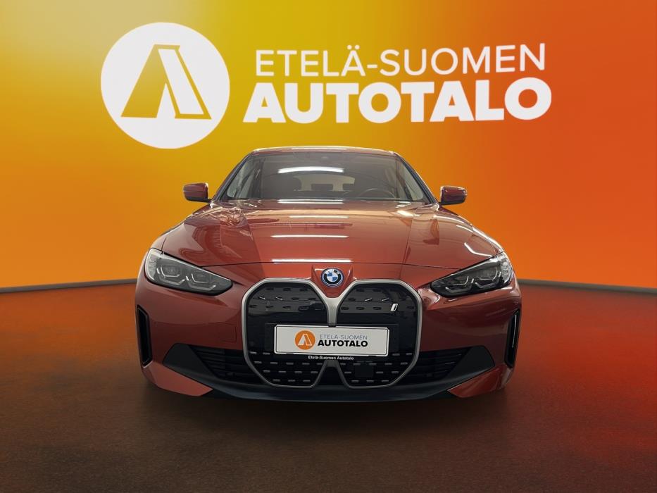 BMW i4 2023