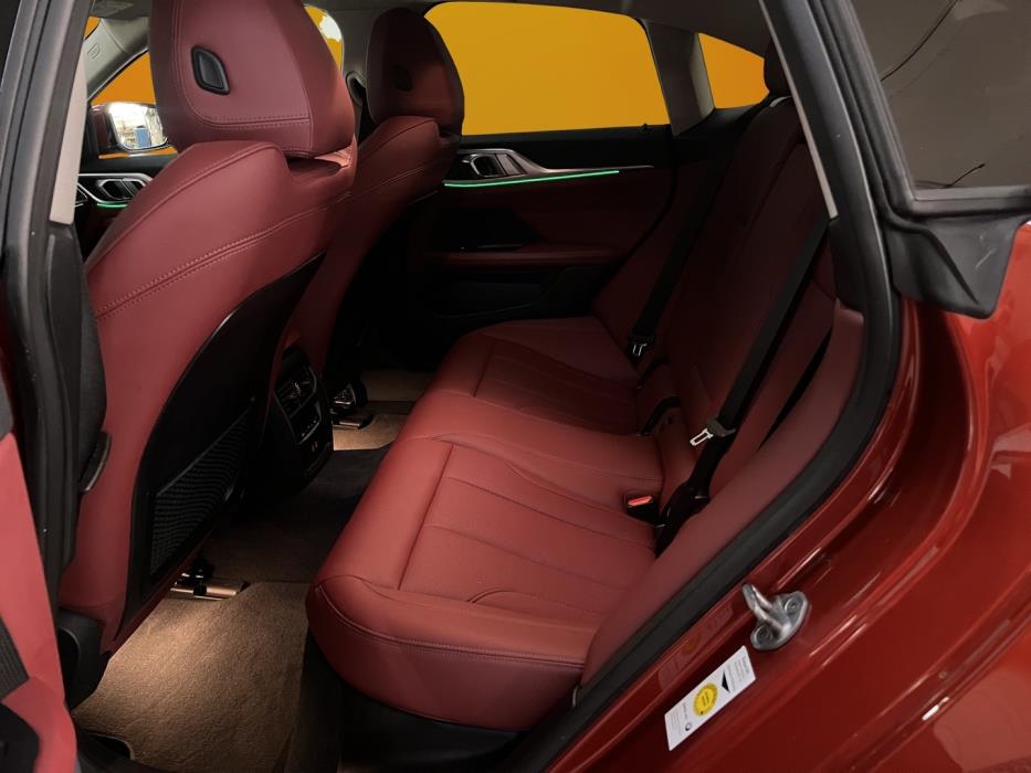 BMW i4 2023