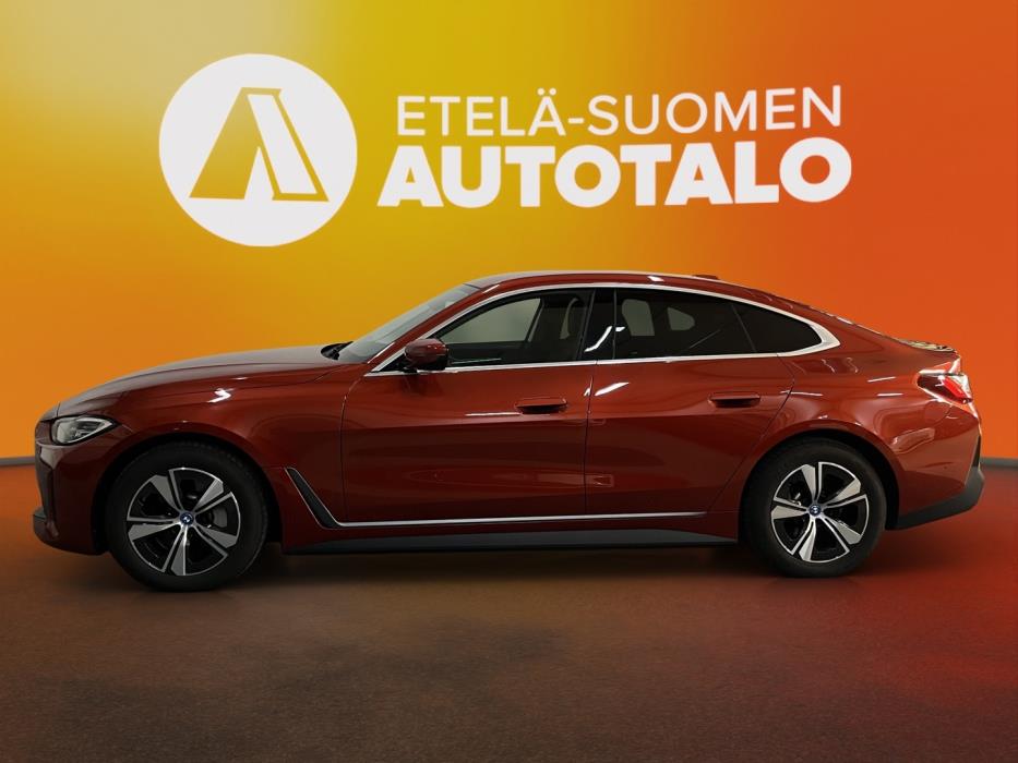 BMW i4 2023