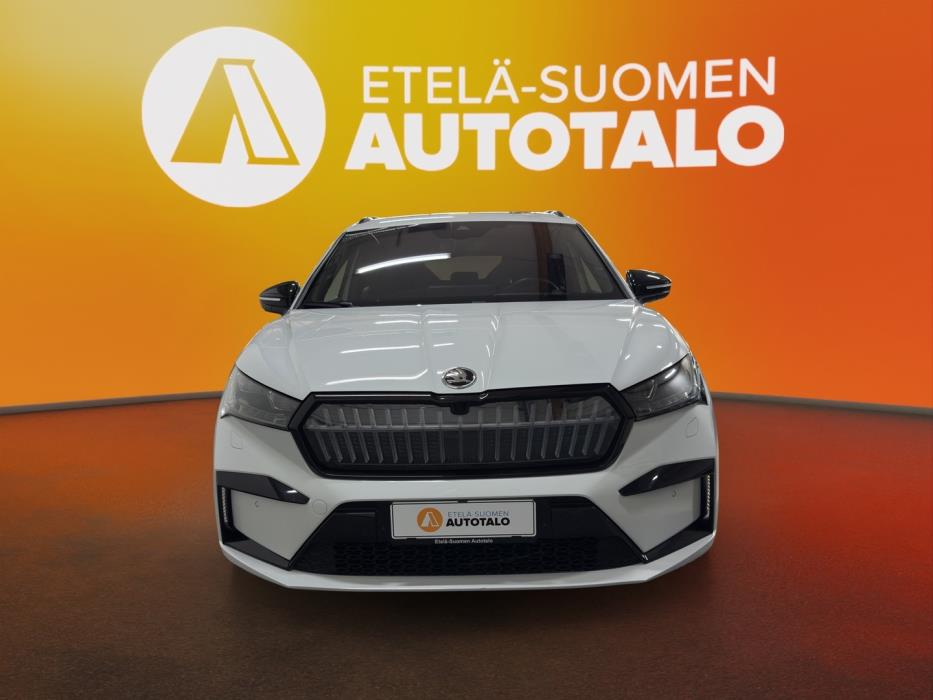 SKODA Enyaq 2023