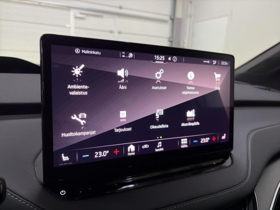 SKODA Enyaq 2023