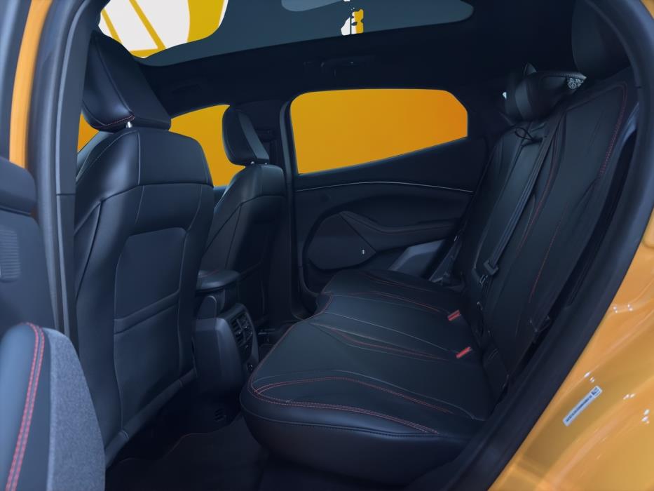FORD Mustang Mach-E 2022