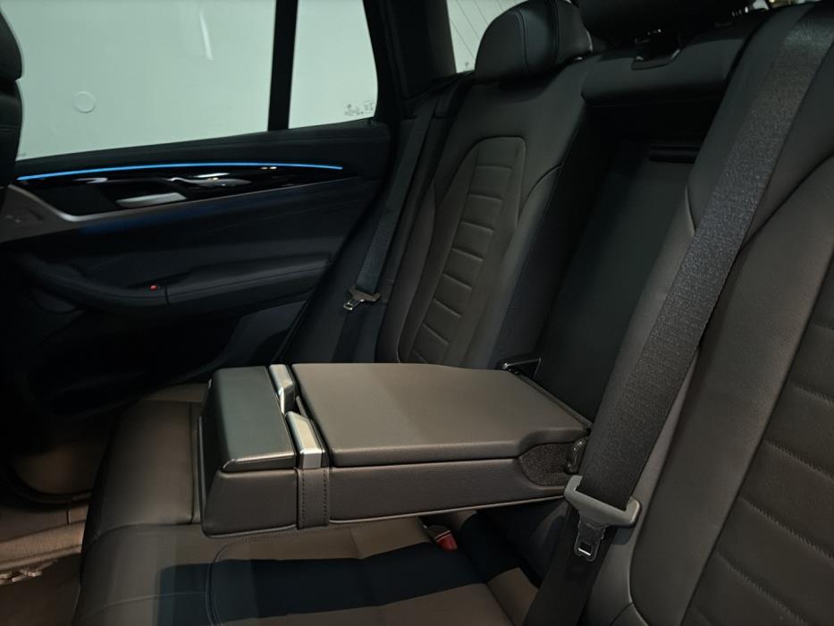 BMW iX3 2022