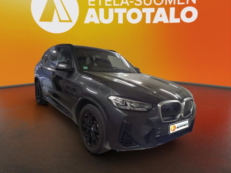 BMW iX3 2022