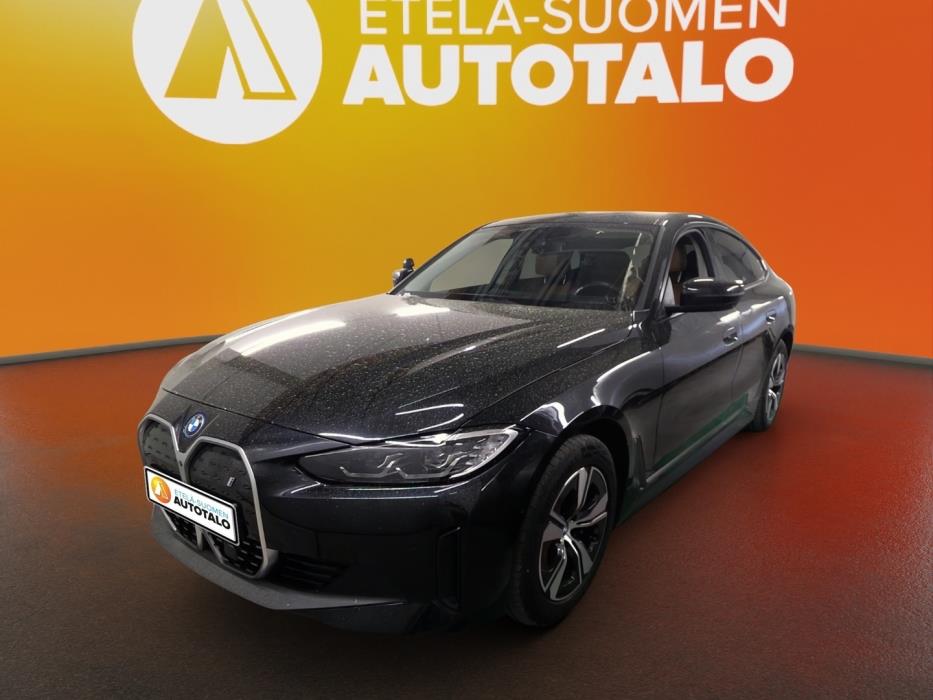 BMW i4 2023
