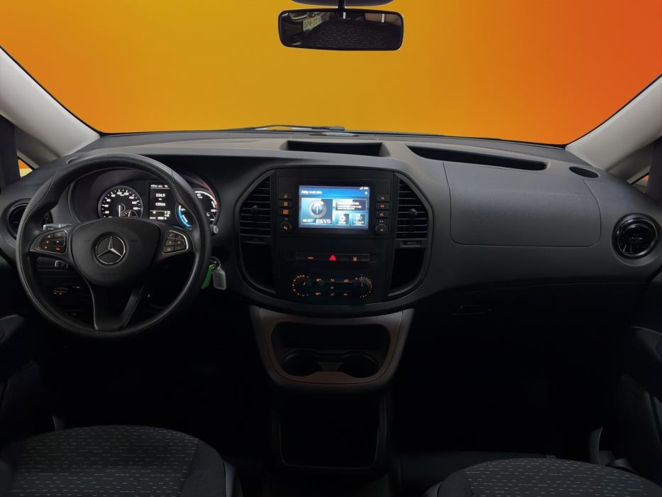 MERCEDES-BENZ Vito 2021