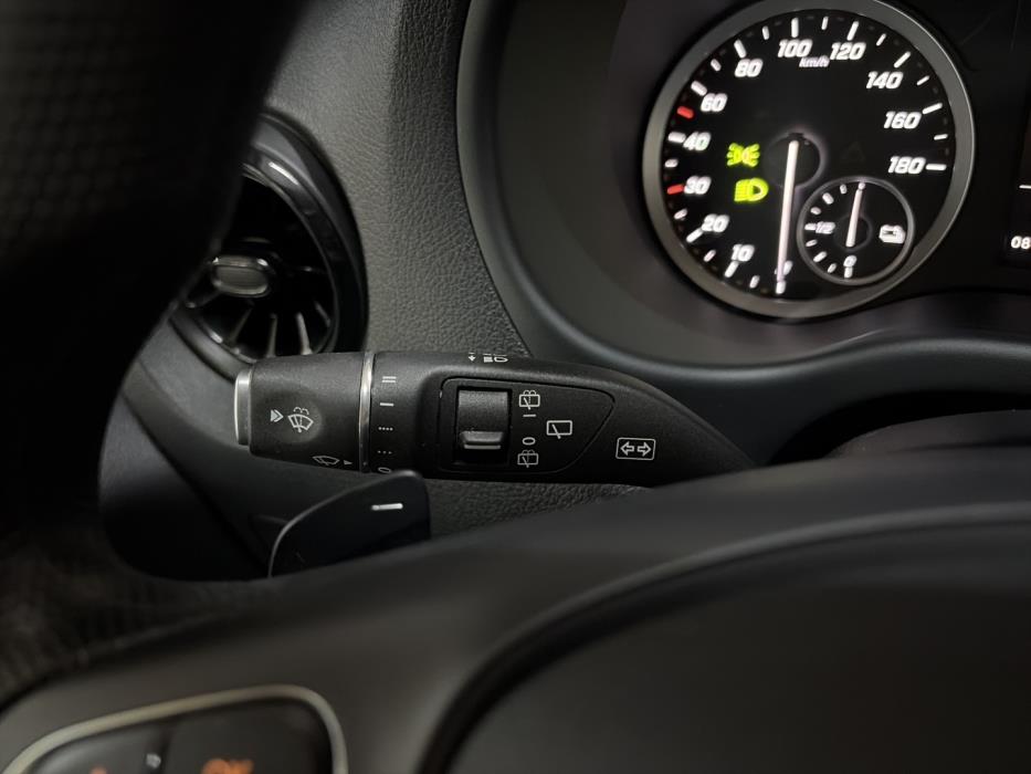 MERCEDES-BENZ Vito 2021