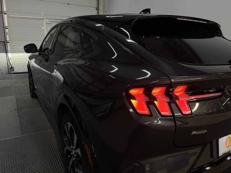 FORD Mustang Mach-E 2022