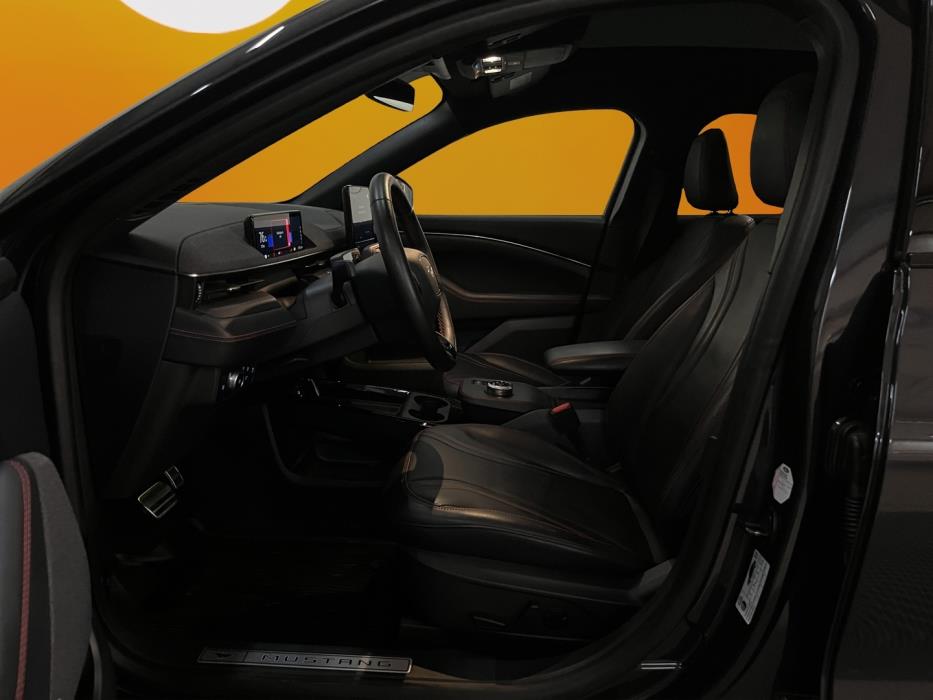 FORD Mustang Mach-E 2022