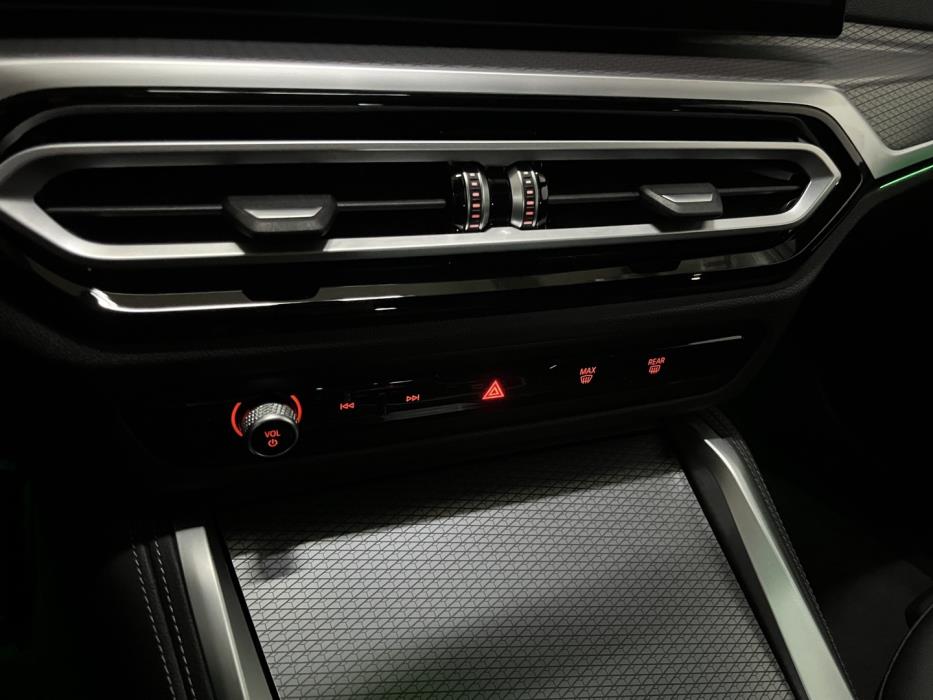 BMW i4 2023