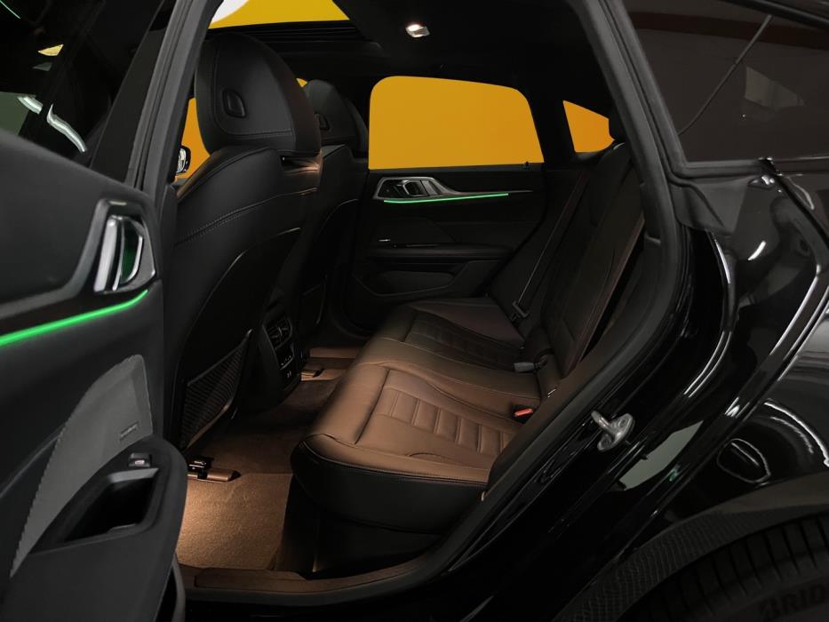 BMW i4 2023