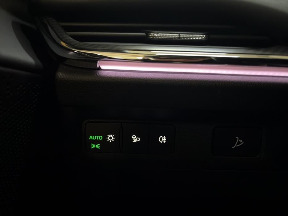 SKODA Enyaq 2023